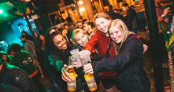 Cusco Nightlife: Best Bars, Restaurants, and Clubs 10 Tips for enjoying Cusco nightlife