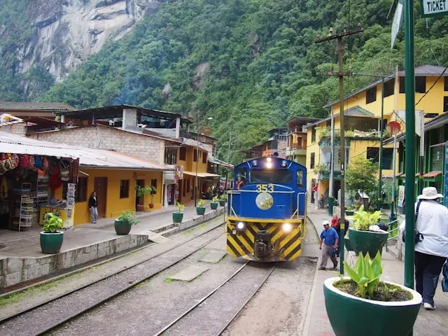 How to go to Machu Picchu from Lima 3 Trains to Machu Picchu from Cusco
