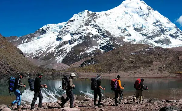 trekking in cusco